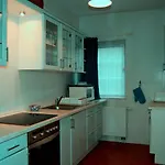 아파트 Csongradi Vendegvaro Apartmanok, Szarka Haz *
