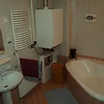 아파트 Csongradi Vendegvaro Apartmanok, Szarka Haz Csongrád