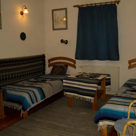 Csongradi Vendegvaro Apartmanok, Szarka Haz