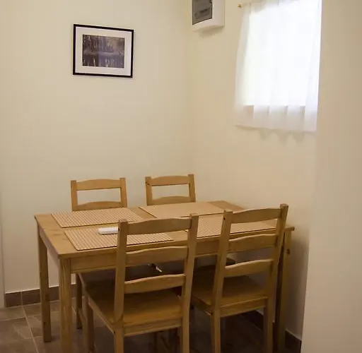 Lejlighed Csongradi Vendegvaro Apartmanok, Szarka Haz Csongrád