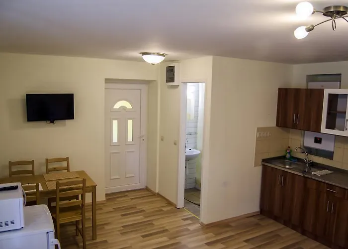 Csongradi Vendegvaro Apartmanok, Szarka Haz Lejlighed *